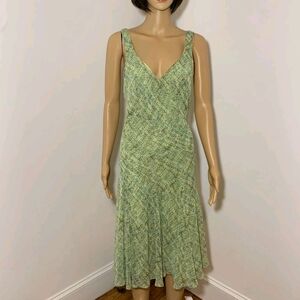 Vintage Jones Wear Dress Flowy Skirt V-Neck Slip Size 16 Green Spring Feminine